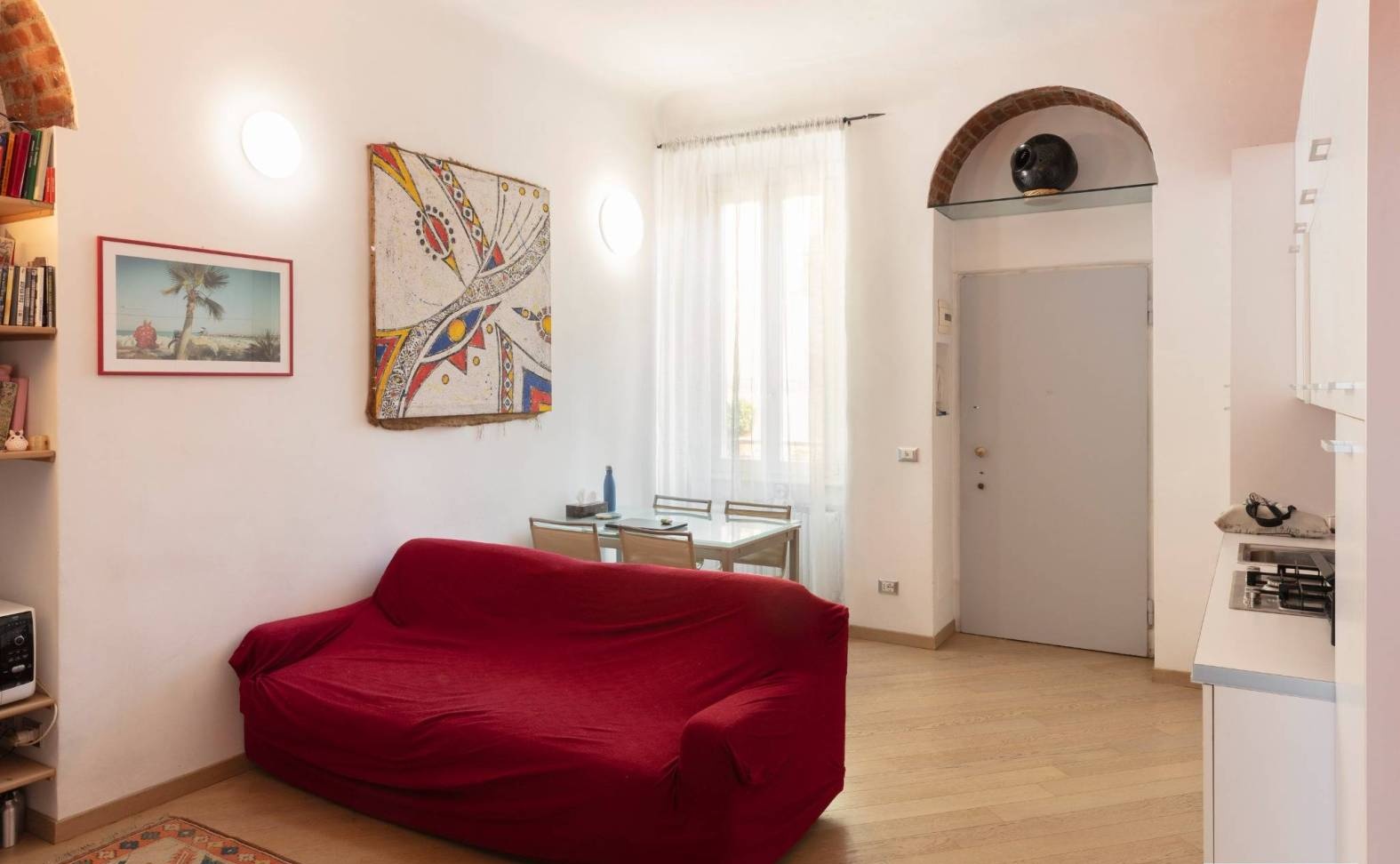 Dal divano alla porta